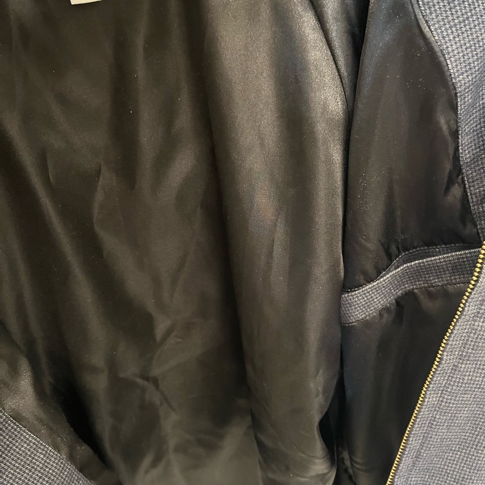 Gray Jacket - Picture 4 of 4